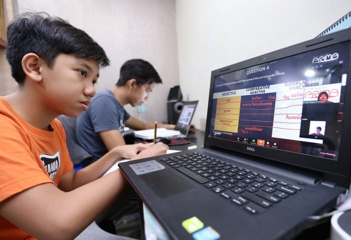 Jual Buku Mudah Membuat Materi Online Learning karya Harry B. Santoso ... Pembelajaran daring berbasis internet