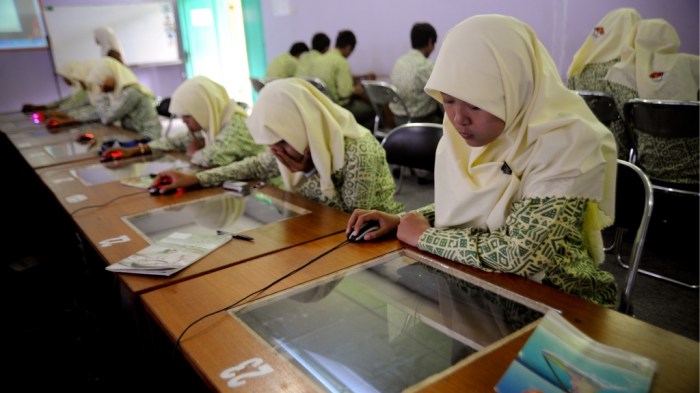 5 Ways to Use ICT to Address Education Challenges | Asian Development Blog Program edukasi internet di sekolah